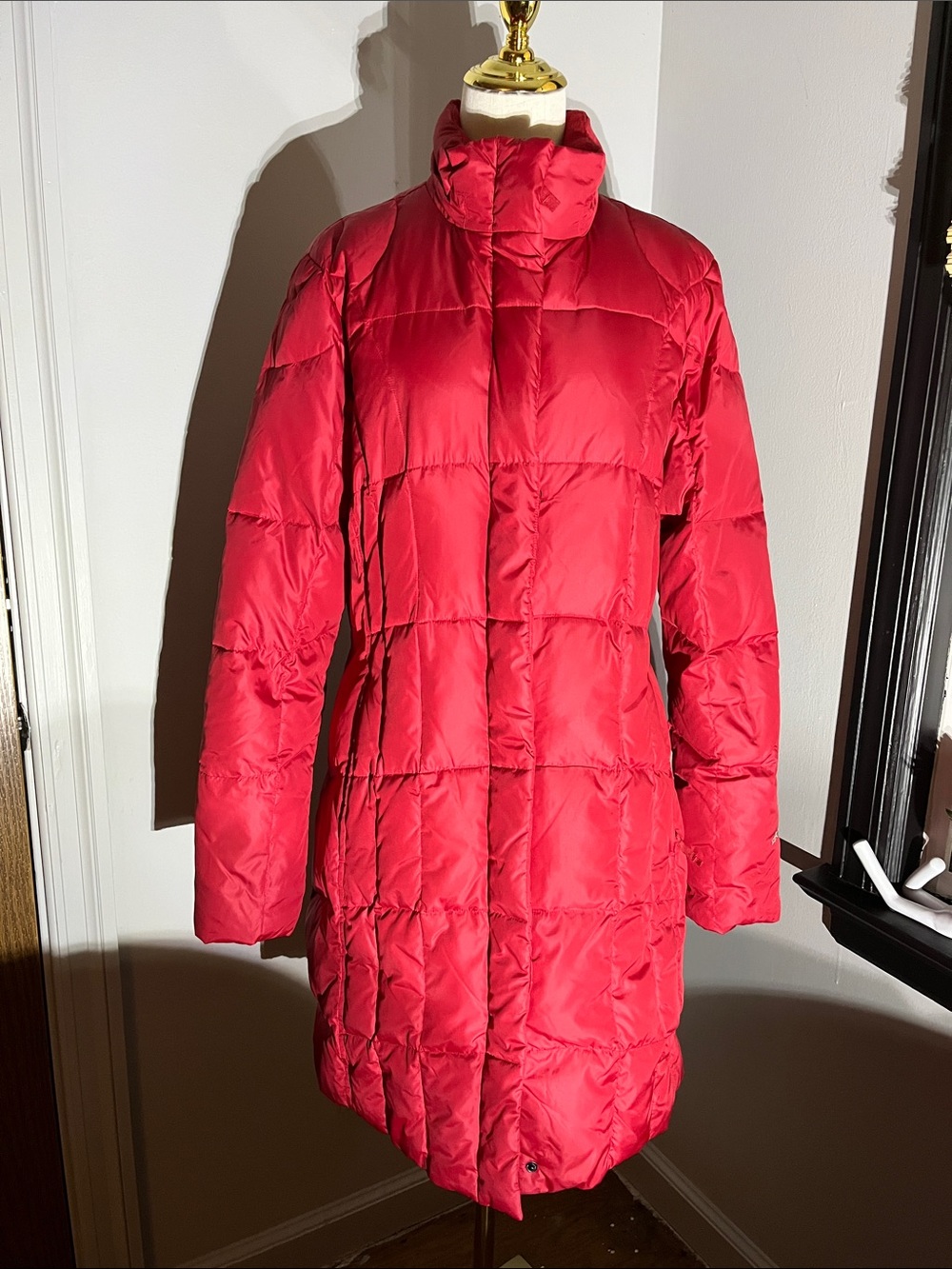 NWOT Eddie Bauer Red Long Quilted Puffer Coat - Size XL